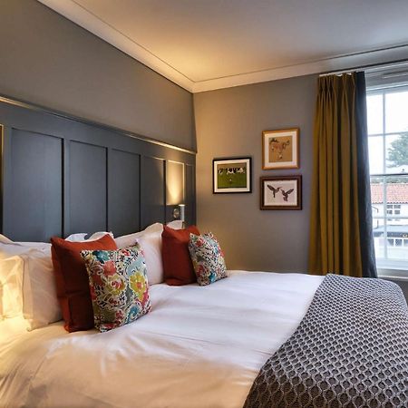 The Bulls Head Hotel Бромли Экстерьер фото