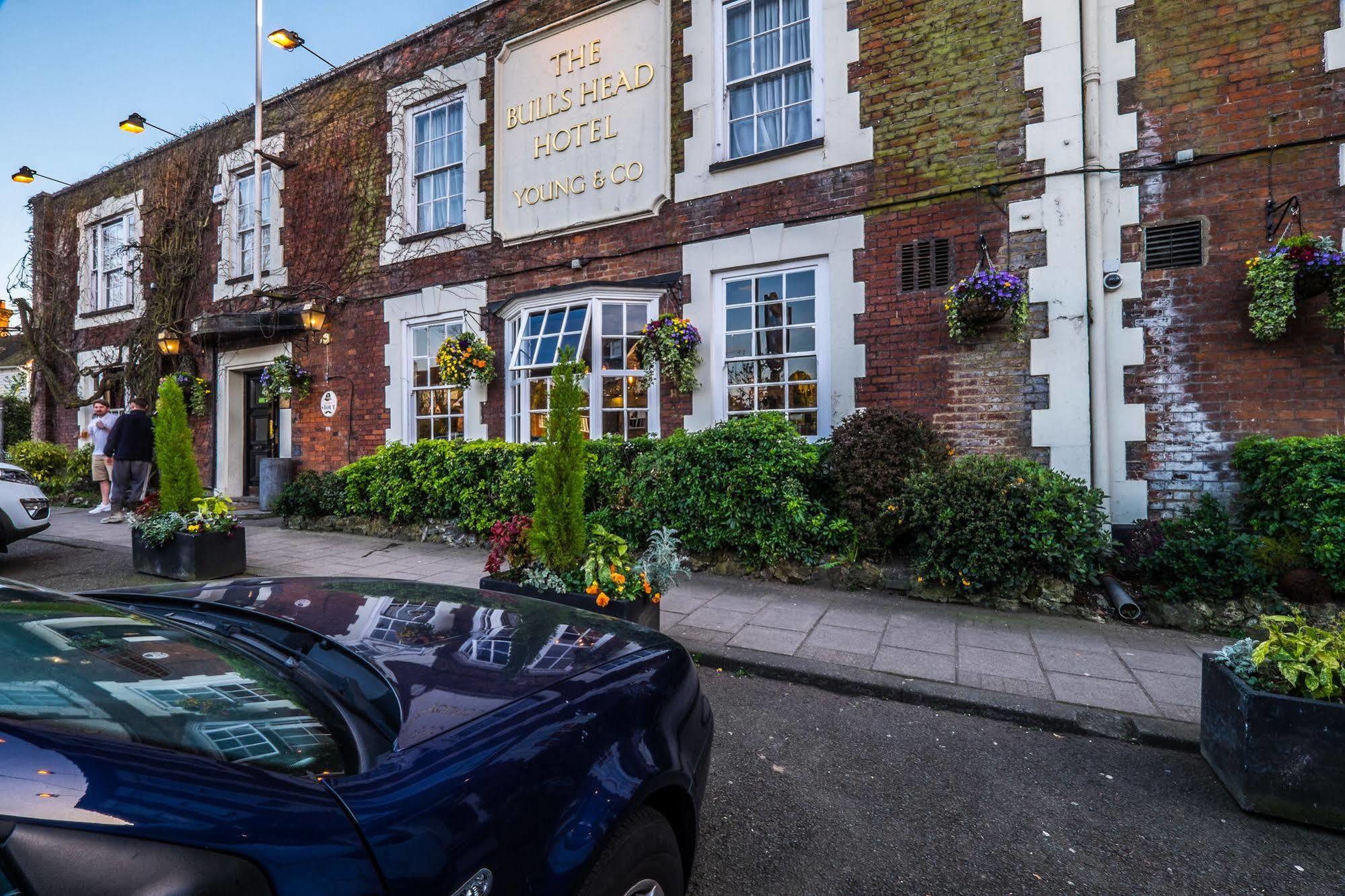 The Bulls Head Hotel Бромли Экстерьер фото