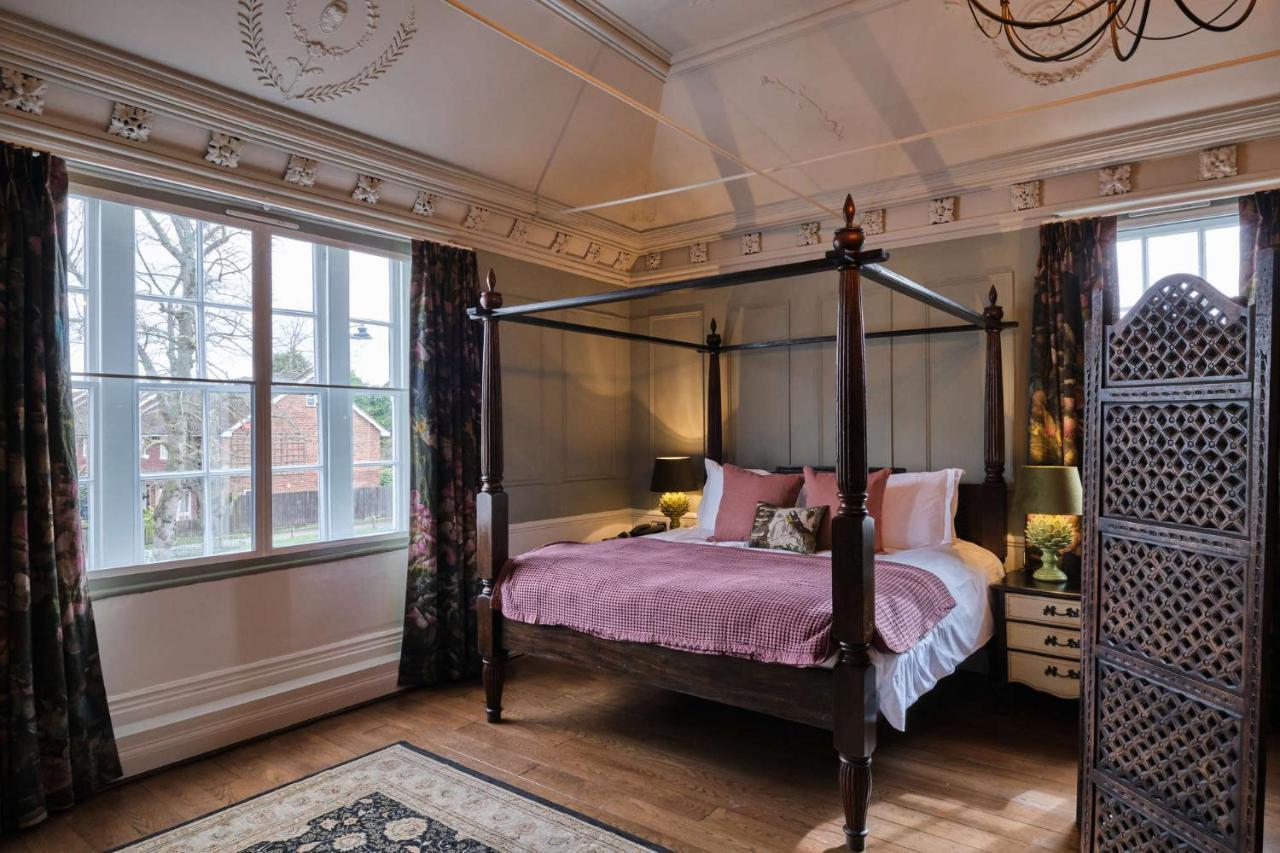 The Bulls Head Hotel Бромли Экстерьер фото